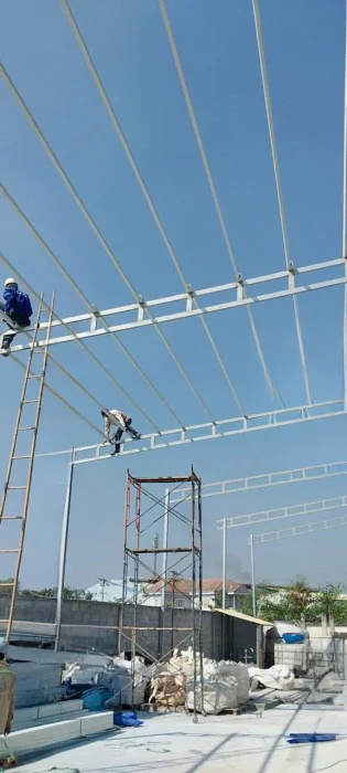 Xà gồ Composite Giải pháp An toàn & Tiết kiệm cho Ngành Xây dựng Hiện đại