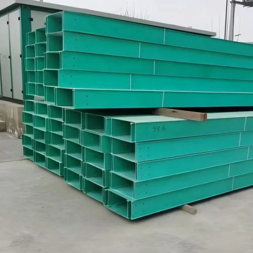 Hộp Composite 30x60 nhẹ, chống ăn mòn làm mái che và nhà xưởng