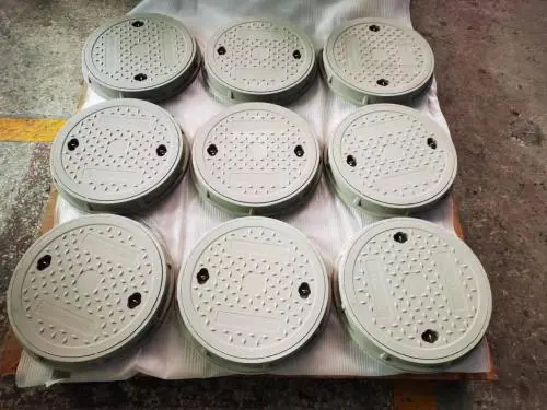 Nắp Ganivo Composite Tròn 320X320