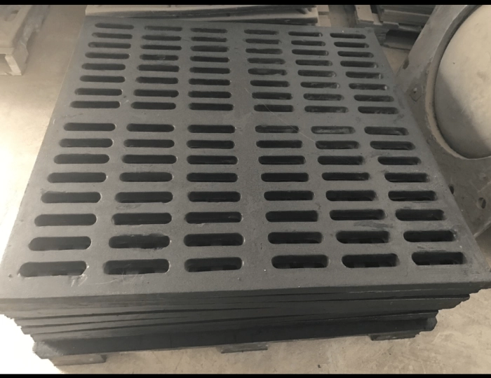 Song chắn rác Composite 40 tấn kích thước 950x530 tải trọng 400KN